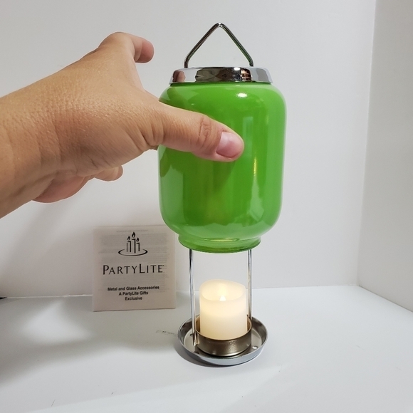 NIB Partylite P7588 Lime Tealight Lantern - Picture 2 of 7